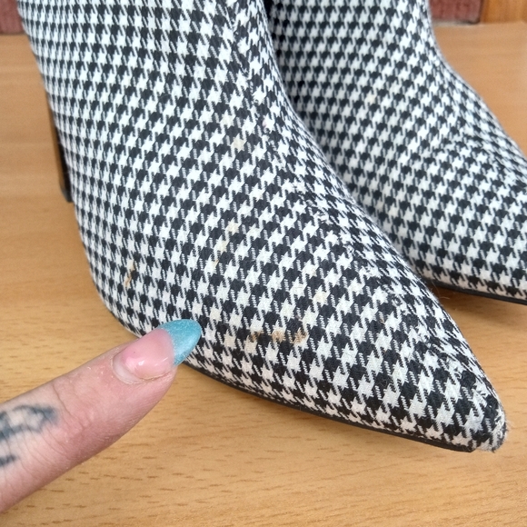 Jeffrey Campbell 'Coma' Pointy Toe Stretch Ankle Booties in Houndstooth - Picture 8 of 9